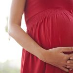 Mujeres embarazadas y lactantes comienzan a ser vacunadas contra el covid-19 afirma director del Área de Salud Guatemala Central
