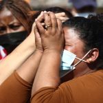 Ecuador: el drama de los familiares de los presos tras la peor masacre carcelaria en la historia del país