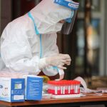 El coronavirus se debilitará y parecerá un resfriado luego de algunos años, según científica que desarrolló una de las vacunas