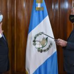 Francisco Coma es juramentado como ministro de Salud Pública en sustitución de Amelia Flores