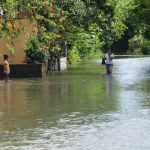 VIDEO | Desborde del río Coyolate mantiene inundadas viviendas y cultivos en Nueva Concepción