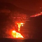 Galería: las espectaculares imágenes de la lava del volcán de La Palma llegando al mar