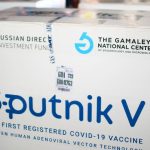 Por estos motivos los rusos comienzan a viajar a otros países en busca de vacunas en lugar de Sputnik V
