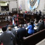 Qué pasa con la Ley de Emergencia Nacional contra la Pandemia del Covid-19 si no tiene la sanción del presidente Giammattei
