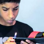 El exitoso mercado de chanclas que un niño de 14 años se inventó en Venezuela