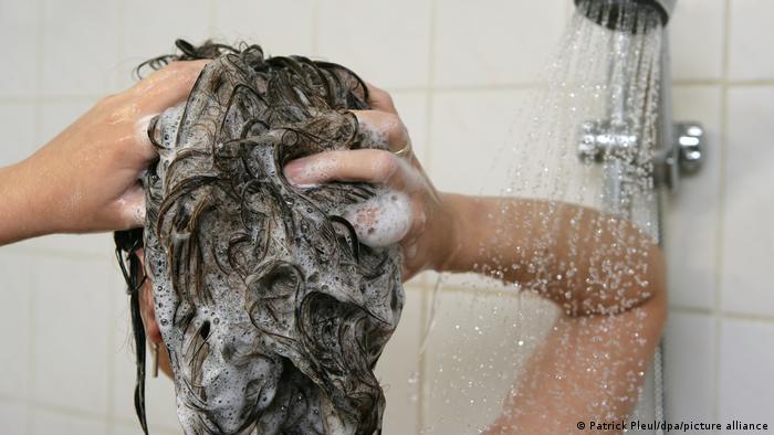 La última tendencia ecosensible: dejar de bañarse