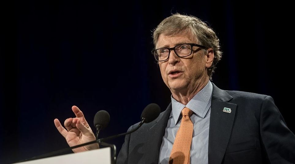 Por qué Bill Gates está en su peor posición en el ranking de multimillonarios de Forbes en 30 años