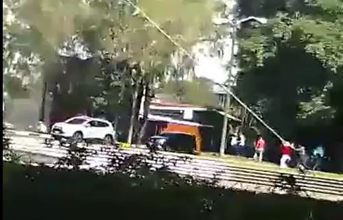 Videos: intentan derribar monumento de Cristóbal Colón y otros son dañados durante manifestaciones en la Reforma y Américas