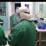 VIDEO | Despiden a médicos del área de covid-19 del Hospital Regional de Quiché por denuncias de venta de medicinas con motos que alcanzaban los Q35 mil