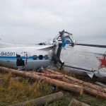 Avión ruso que transportaba paracaidistas se estrella, al menos 16 muertos