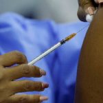 La FDA permitirá el enfoque de mezclar y combinar vacunas para dosis de refuerzo contra el covid-19