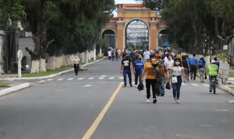 ¿Habrá visita a los cementerios este año? Qué dispuso Salud para este 31 de octubre y el 1 y 2 de noviembre