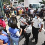 Bloqueos en Guatemala seguirán este jueves 14 de octubre por veteranos militares que exigen el pago de Q120 mil