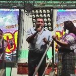 VIDEO | Alcalde de San Antonio Ilotenango, Quiché, participa de fiesta comunitaria y en estado de ebriedad insulta a los asistentes
