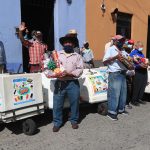 Proyecto abuelitos heladeros, elaboran canastas navideñas para recaudar fondos por falta de ingresos en la venta de helados
