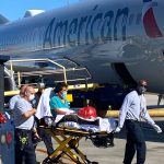 “Por oxígeno y temperatura es casi imposible sobrevivir”, dice aviador sobre guatemalteco que viajó en tren de aterrizaje de avión