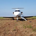 Localizan jet en pista clandestina en Champerico, Retalhuleu; hallan posible droga