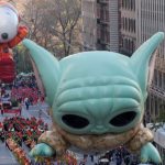 Thanksgiving: Baby Yoda y Snoopy entusiasman a la multitud en el tradicional desfile del Día de Acción de Gracias en Estados Unidos