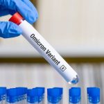 Ómicron: ¿cómo pueden los científicos actualizar las vacunas contra el coronavirus para la nueva variante?