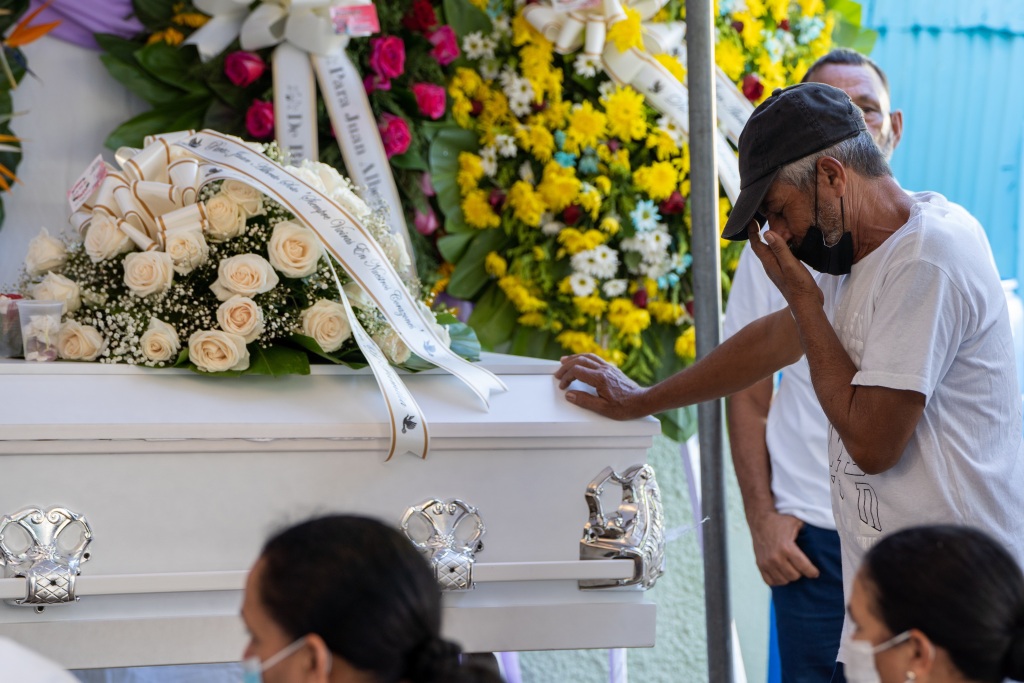 Llegan a República Dominicana los restos de dos de los migrantes fallecidos en accidente ocurrido en Chiapas – Guatevision