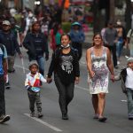 Crisis migratoria: indocumentados marchan en caravana en CDMX por el Día del Migrante