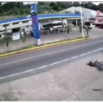 Video: esto se sabe de un hombre que murió de forma repentina mientras viajaba en bicicleta