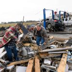 Devastador paso de tornados deja al menos 50 fallecidos en Estados Unidos