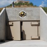 El búnker de lujo construido para sobrevivir el Apocalipsis (los lujos y el millonario costo de alquiler para superar el “fin del mundo”)