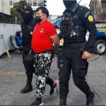 Hombre dispara a su conviviente en festividad de Año Nuevo y aún con el arma en la mano es capturado