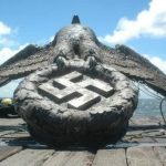 ¿Cómo se vende un águila nazi?: el problema que debe resolver Uruguay en medio de una controversia internacional