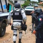 Policías se matan por el amor de una compañera en México
