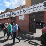 Se agrava crisis en el San Juan de Dios: Maternidad se queda sin leche para bebés