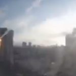 Videos: captan misil que impacta un edificio en Kiev, en el tercer día de conflicto Rusia – Ucrania