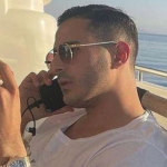 Quién es el estafador de Tinder y que hace luego de ser expuesto en el documental de Netflix