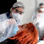 El fenómeno que te hace padecer los síntomas del coronavirus aunque no la tengas cuando te haces una PCR