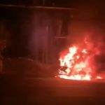 Salen por la puerta trasera: 15 pasajeros se salvan de morir quemados luego que bus se incendiara en la ruta Interamericana