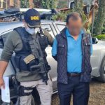 Auditor de la Contraloría de Cuentas es capturado por exigir Q300 mil a un alcalde para no presentar denuncia en su contra