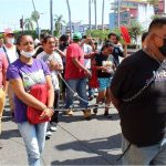 Migrantes organizan viacrucis en el sur de México y exigen visas para poder continuar su camino hacia EE. UU.