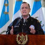 Presidencia publica invitación de Alejandro Giammattei a Cumbre de las Américas, a la que dijo que no asistiría