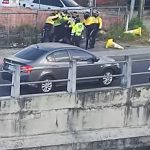 Agentes de la PMT de Santa Catarina Pinula que se fueron a golpes con policías de Fraijanes reciben condecoración del alcalde