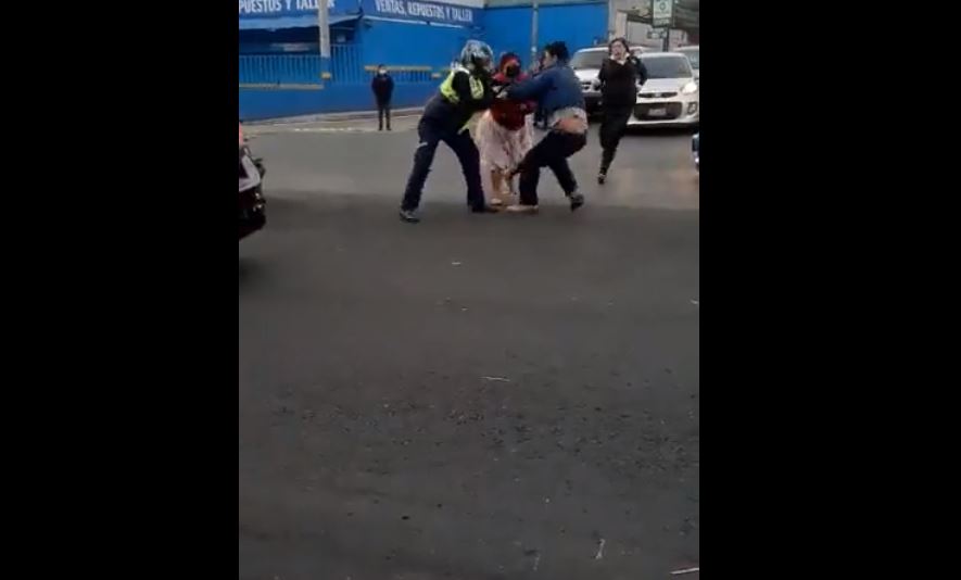 Pelea PMT Mixco