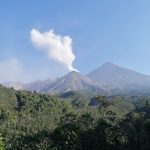 Conred emite recomendaciones por actividad del Volcán Santiaguito