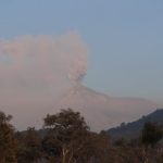 Qué es la tefra, el material que está lanzando el Volcán de Fuego y cuáles son las recomendaciones que dan las autoridades