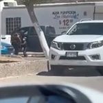 Captan el dramático momento en que una niña intenta impedir que sicarios se lleven a su padre