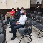 Edwin Ramírez, juez suplente de Mayor Riesgo “D”, reduce ingreso a las audiencias y advierte a periodistas