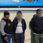 Capturan al padrastro y la mamá de un niño de 7 años al que le pegaban con un cable en la zona 7 de la capital