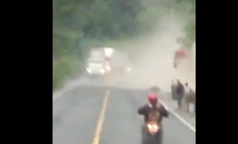 GRABAN ACCIDENTE EN ESCUINTLA