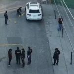 Supuesta discusión entre ocupantes de vehículo y piloto de tráiler termina con una persona herida