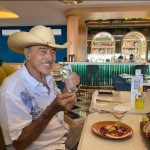 “El Paraíso”: así es la lujosa mansión de Andrés García ubicada frentea la playa de Acapulco