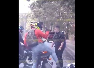 DISCUSIÓN DE MOTORISTAS EN LA CALZADA LA PAZ